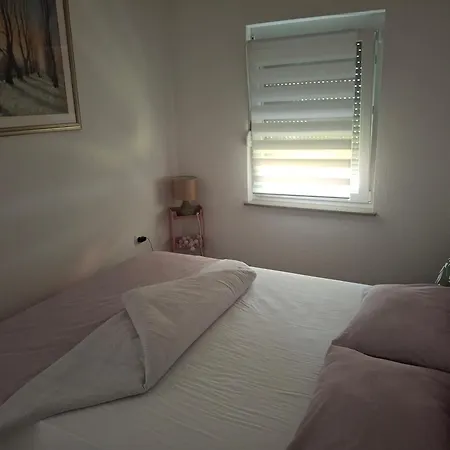 Ceif House 아파트 *